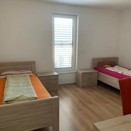 Doppelzimmer In Ferienwohnung بيت ضيافة *